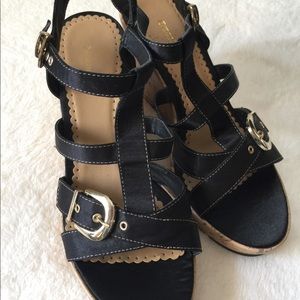 Graceland Wedge Sandels, Size 9